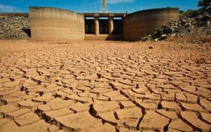 Crise hídrica no Brasil: passado e presente e como ela pode afetar o seu dia a dia